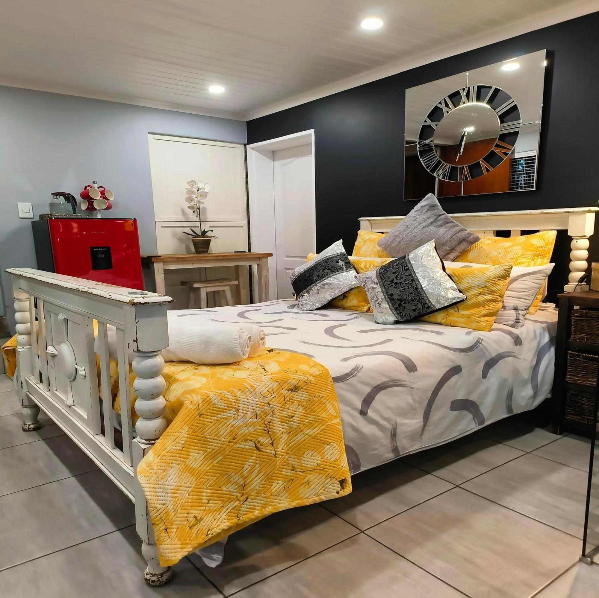 Hidden Gem Ruwari Apartment Cape Town Room photo